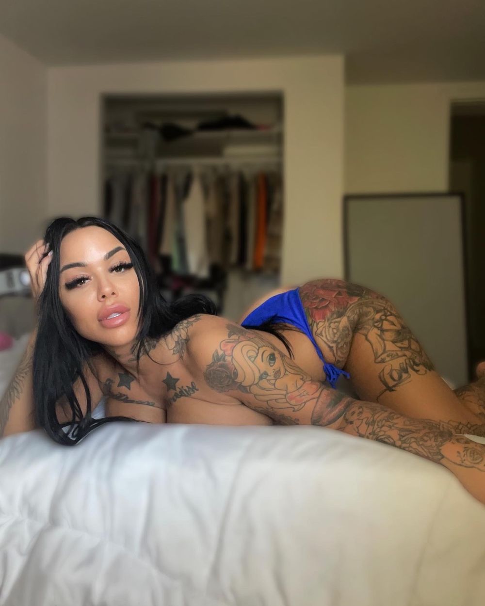 angiexox OnlyFans wallpaper